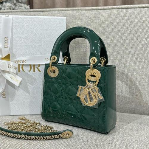 Mini Lady Dior Bag مقاس ميني لامع