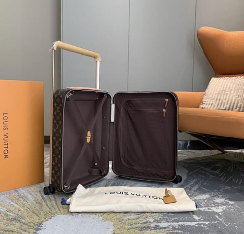 حقيبة سفر من لويس فيتون Louis Vuitton Horizon 55