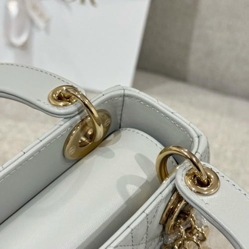 Mini Lady Dior Bag مقاس ميني