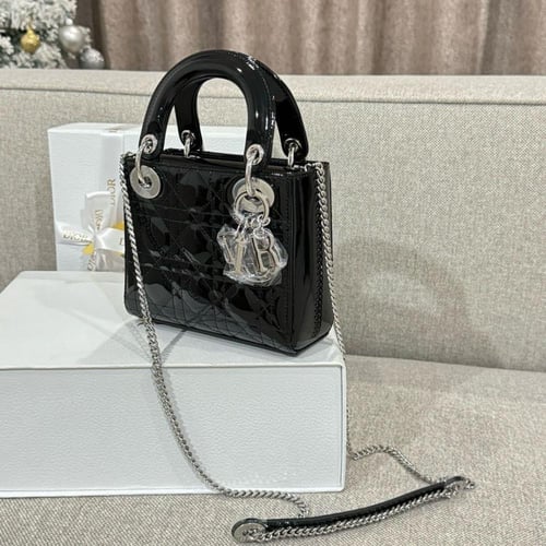 Mini Lady Dior Bag مقاس ميني لامع