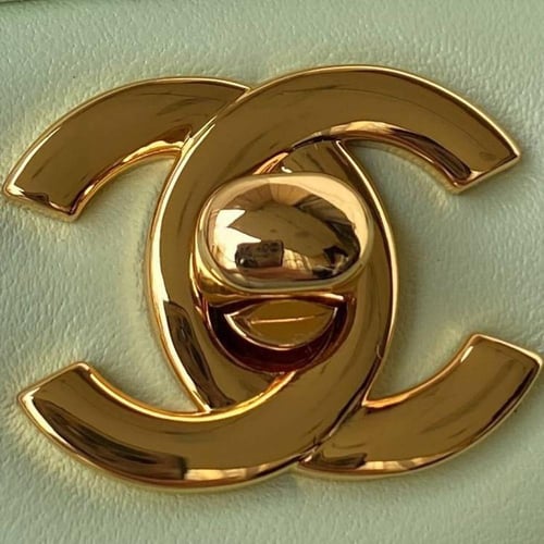 شانيل كلاسيك سمول جلد لامب سكن مقاس 23cm