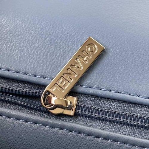 شانيل كلاسيك ميني جلد لامب سكن مقاس 20cm