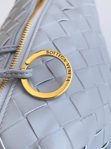 بوتيقا Top Handle Loop