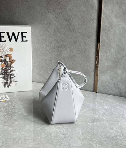 LOEWE Hammock hobo Mini