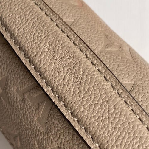 لويس فيتون Pochette Métis