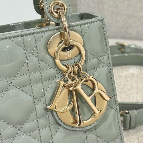Small Lady Dior Bag مقاس السمول لامع