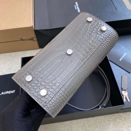 سان لوران YSL Sac de jour nano مقاس (نانو)