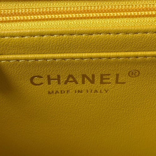 شانيل كلاسيك ميني جلد (كافيار) مقاس 20cm