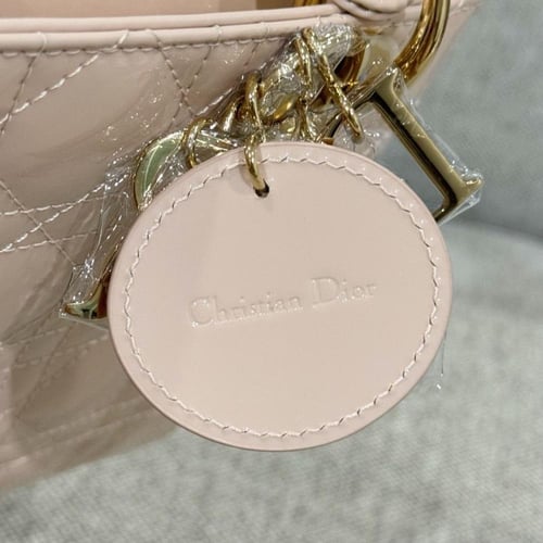 Small Lady Dior Bag مقاس السمول لامع
