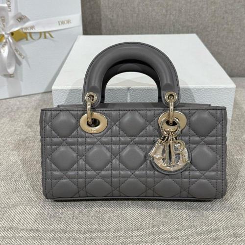 Dior Lady D-Joy small Bag حجم صغير