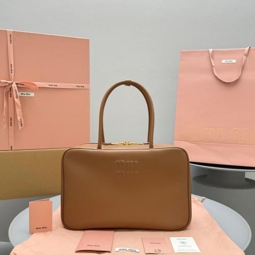 Miu Miu Beau bag