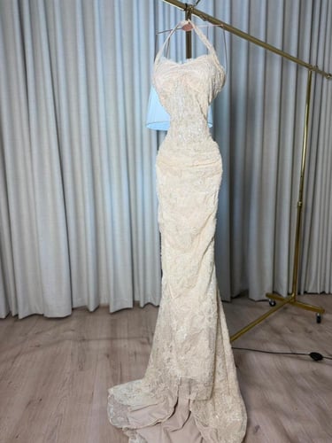 فستان فخم وردي غنى