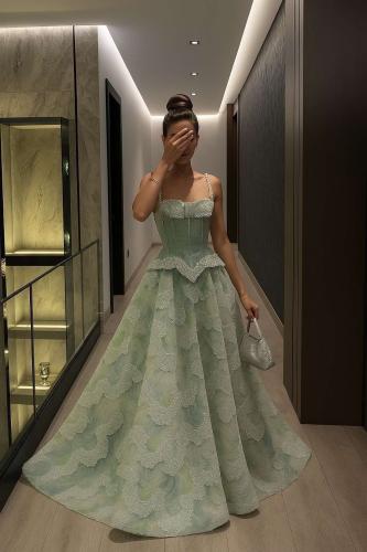 فستان مناسبات فخم تيفاني