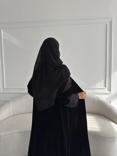 مخمل كوري و دانتيل D11