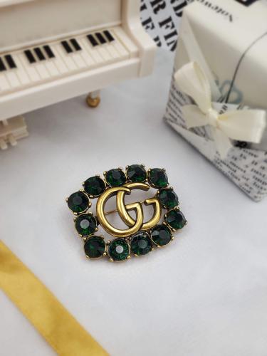 بروش قوتشي أخضر