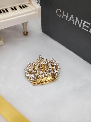 بروش شانيل 08