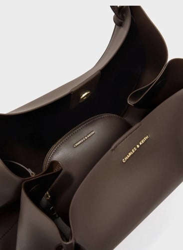 توت باق تشارلز اند كيث