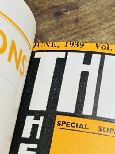 من البنود الشحيحة؛ مجلد بداخله عدد ١٢ مجلة عام ١٩٣...