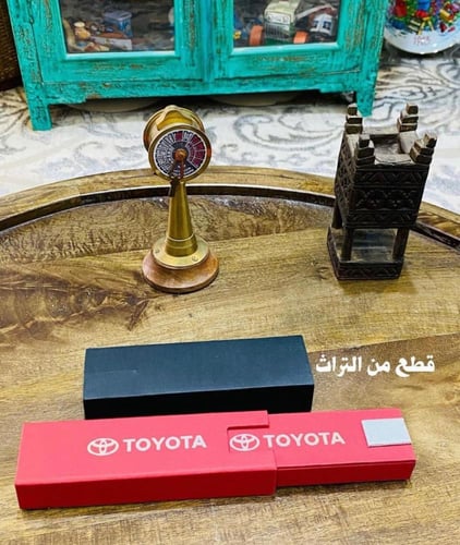 من المقتنيات الجميلة؛ قلم من المعدن الثقيل فاخر جد...