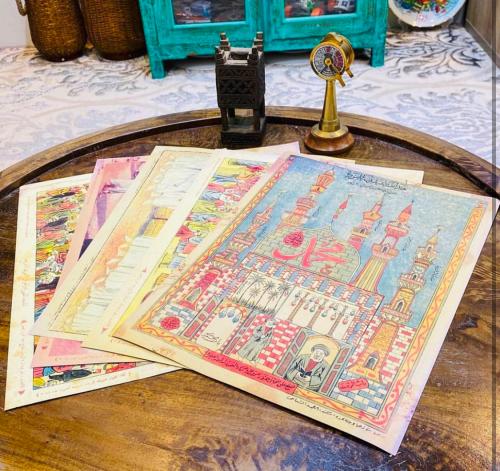 من البنود الشحيحة؛ عدد ٥ بوسترات حجم كبير ؛ الحرم...