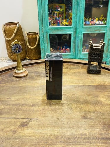 من البنود المميزة؛ من أشهر العطور وأجملها فترة الث...