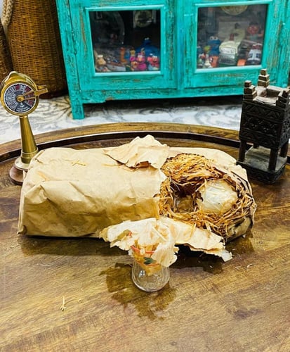 من البنود الشحيحة جداً؛ مغلف بداخله استكانات صناعة...