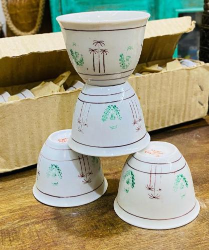 من البنود الشحيحة؛ فناجيل (أم نخل) الشهيرة جداً بل...