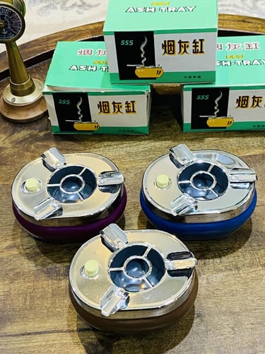 من البنود الشحيحة جداً بهذا الشكل؛ طفاية دخان من ا...