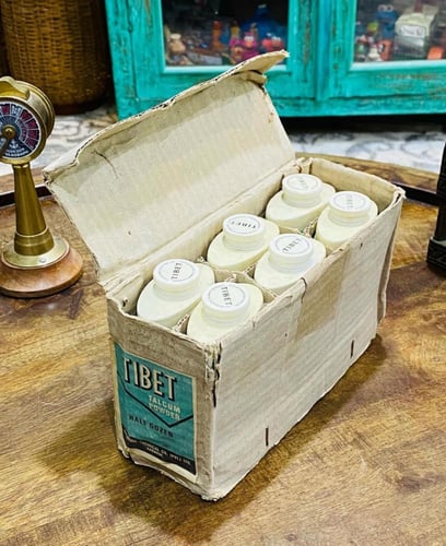 من البنود المميزة؛ بودرة حجمها صغير وشكلها جميل (غ...