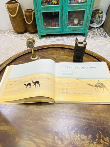 من البنود الشحيحة؛ كتاب ضخم بطباعة فاخرة جداً (بال...
