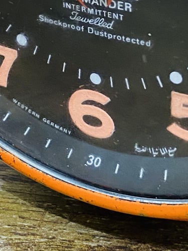 من البنود الشحيحة جداً؛ ساعة بق بن الشهيرة بلون بر...