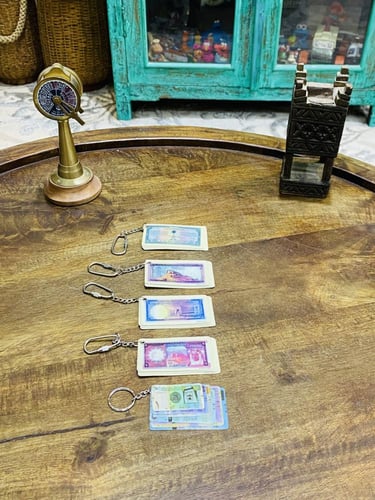 من البنود المميزة؛ ميدالية بعملات المملكة العربية...