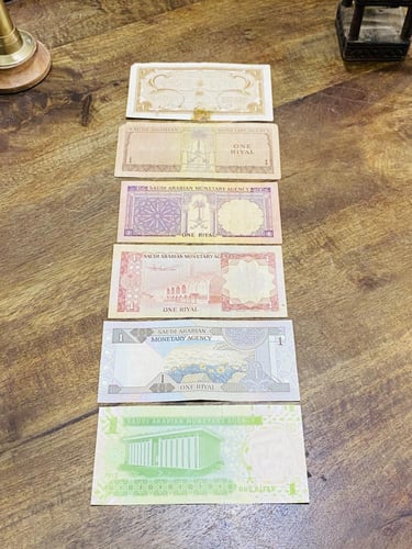 من النوادر؛ فئة الريال الورقي لجميع ملوك المملكة ا...