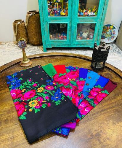 إيشارب برسومات جميلة وقديمة بحجم ٧٥سم في ٧٥سم؛ مخز...