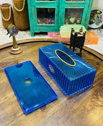 من البنود المميزة؛ علبة لحفظ المناديل اشتهرت فترة...