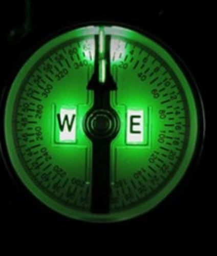 من البنود الشحيحة جداً؛ بوصلة مغناطيسية حربية من ا...