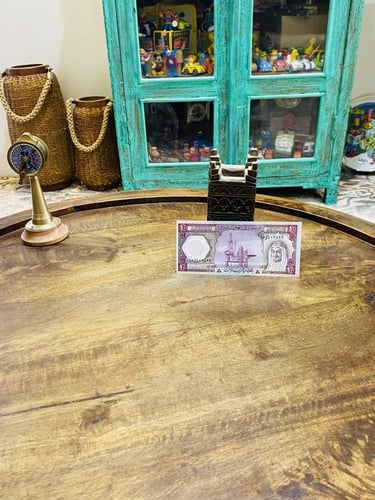 من البنود المميزة؛ عملة الملك خالد رحمه الله؛ فئة...