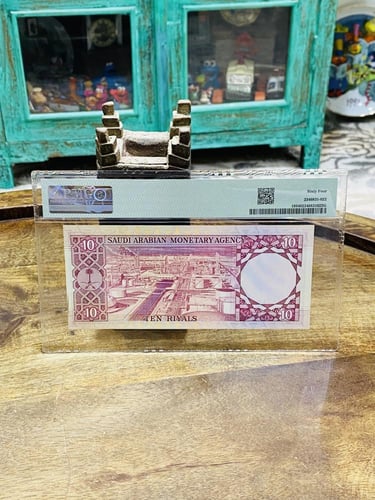 من البنود المميزة جداً؛ عملتين الملك خالد رحمه الل...