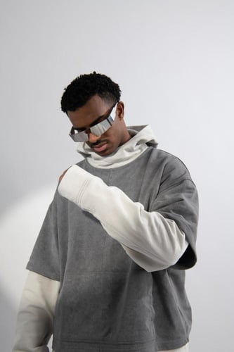 على ما يرى في السماء