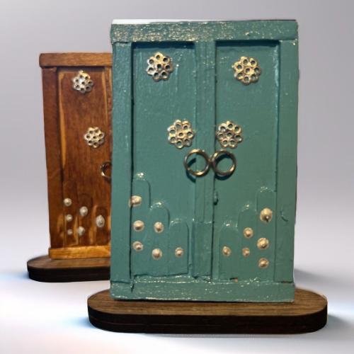 1 Door / Handmade