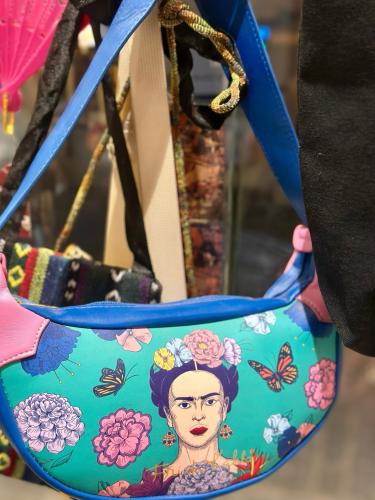 Shoulder bag