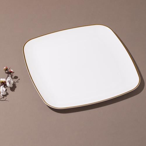 صحن بلاستيك ابيض مربع بأطراف ذهبية |31 سم