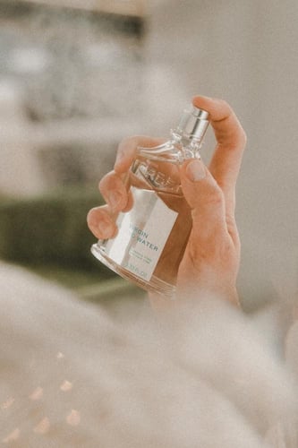 عطر كريد فيرجن ايلاند واتر دو بارفيوم 100 مل