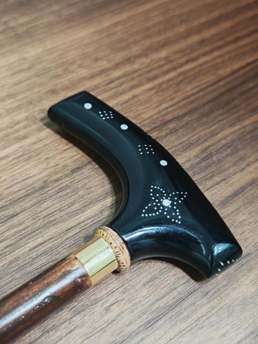 عصا حجم متوسط بعدة الوان