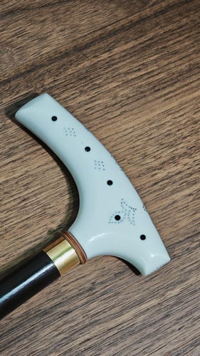 عصا حجم متوسط بعدة الوان