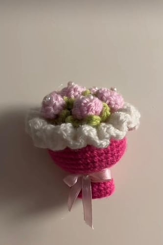 تعليقة باقة ورد صغيرة