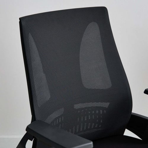 كرسي زائر بتصميم أنيق ومريح باللون الاسود- جينوا