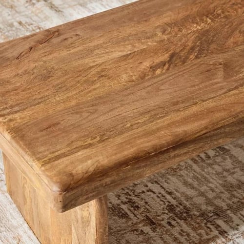 طاولة قهوة من الخشب الصلب من كلايتون