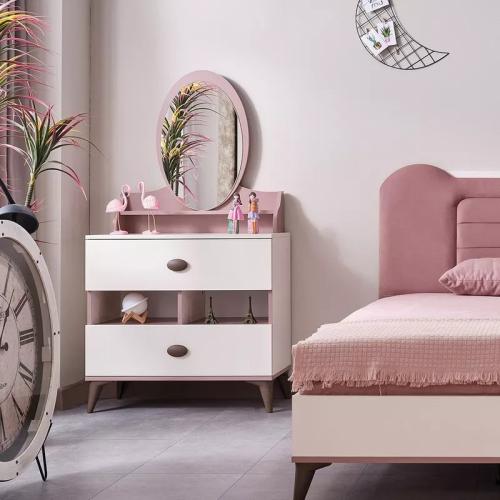 طاولة تزيين بمرآة ودرجين وأرفف مفتوحة من ريفيرا