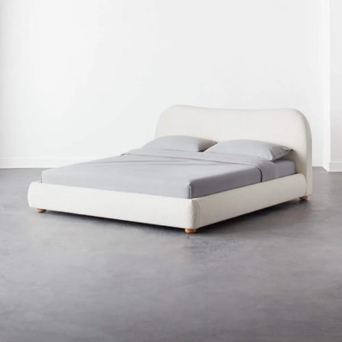 سرير سيمبل منجد بقماش كتان بلون أوف وايت